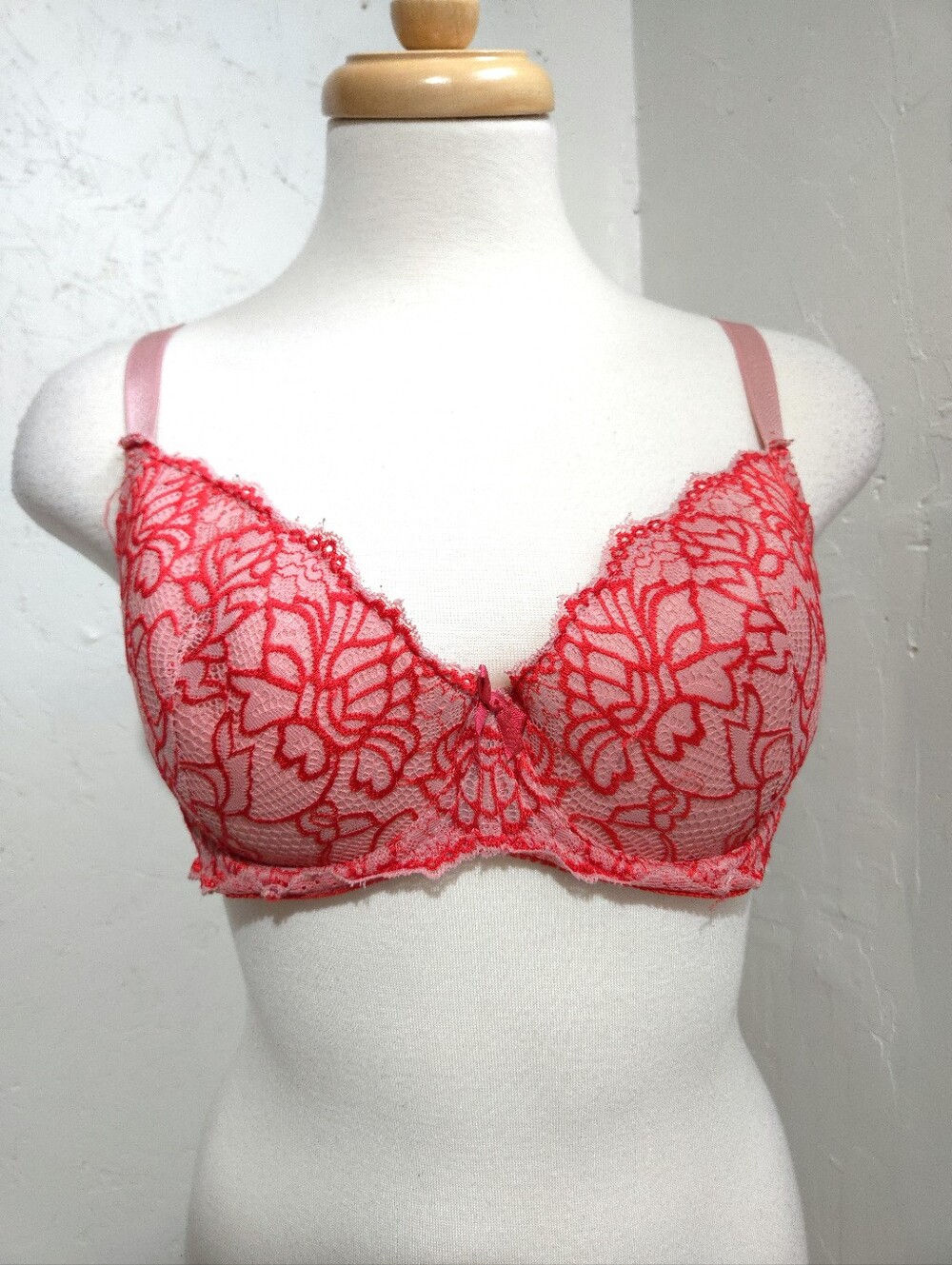 Lvermix Floral Lace Underwire Bra in Pink and Red